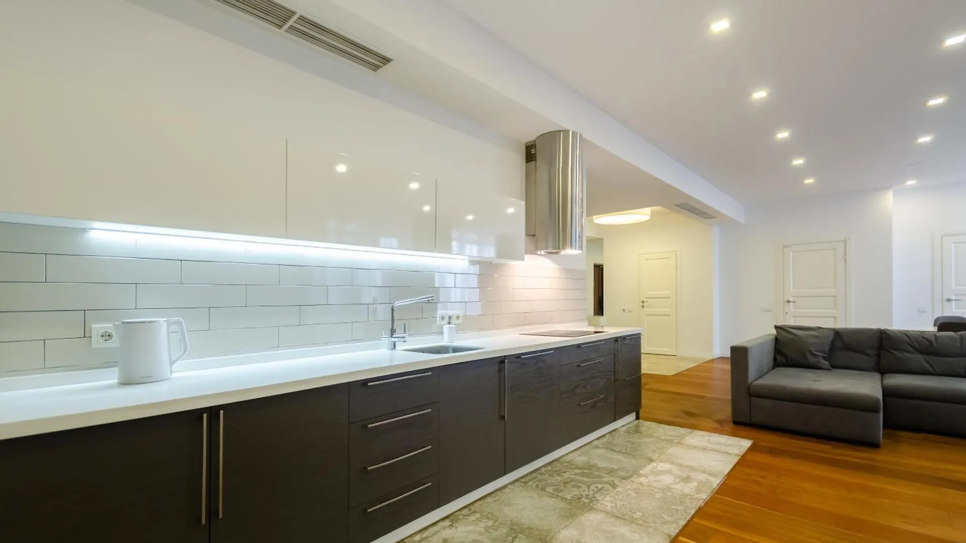 Petrovdom Apartments 13-1327 In Rc Diplomat Hall, Zhylianska 59 Kiew Ukraine