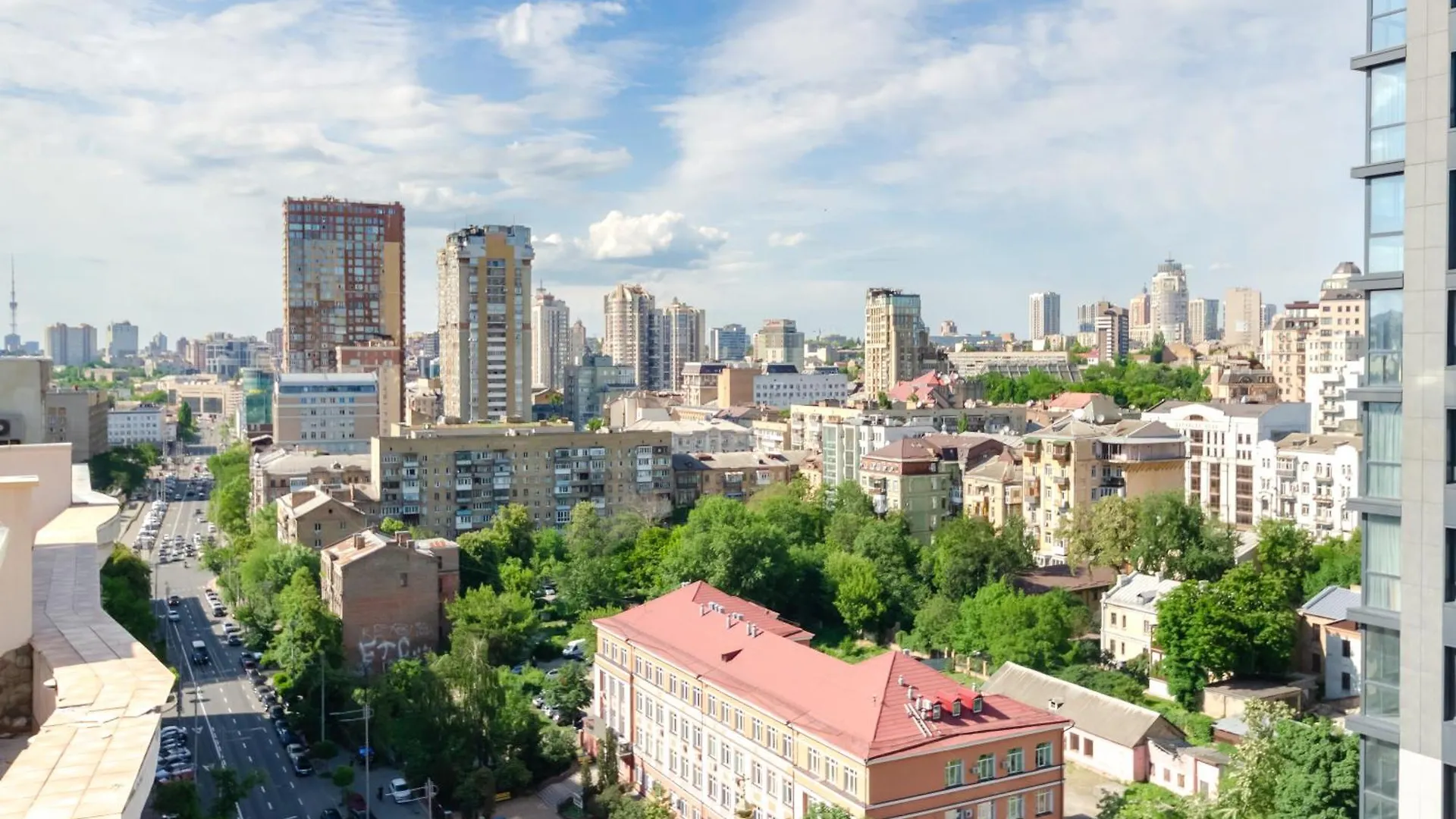 Petrovdom Apartments 13-1327 In Rc Diplomat Hall, Zhylianska 59 Kiev